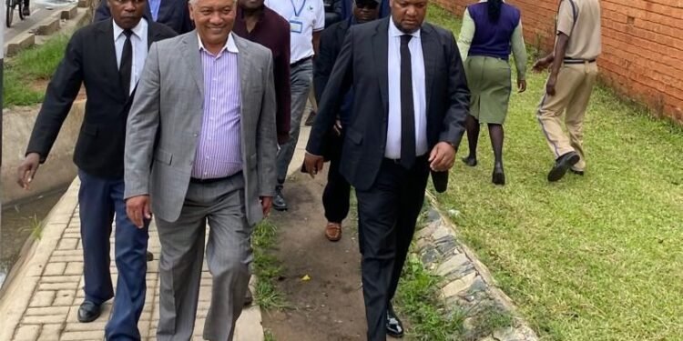 Reporting Miles to police political persecution – Pact