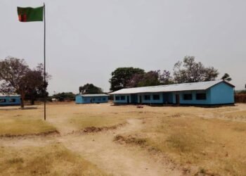 Teachers flee school amid “sex in dreams” claims