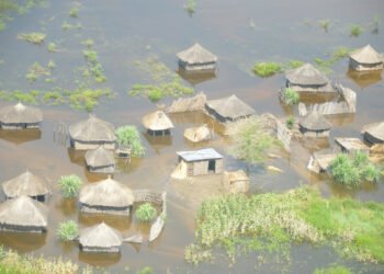 Western Province floods wreak havoc
