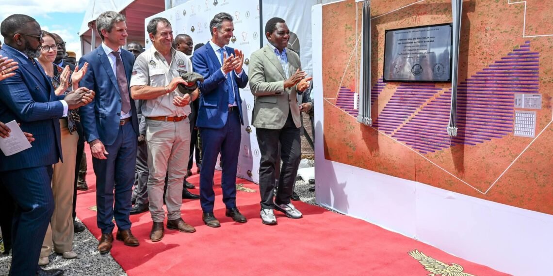 Be innovative, HH challenges engineers