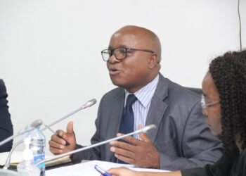 Govt warns of increased financial pressure