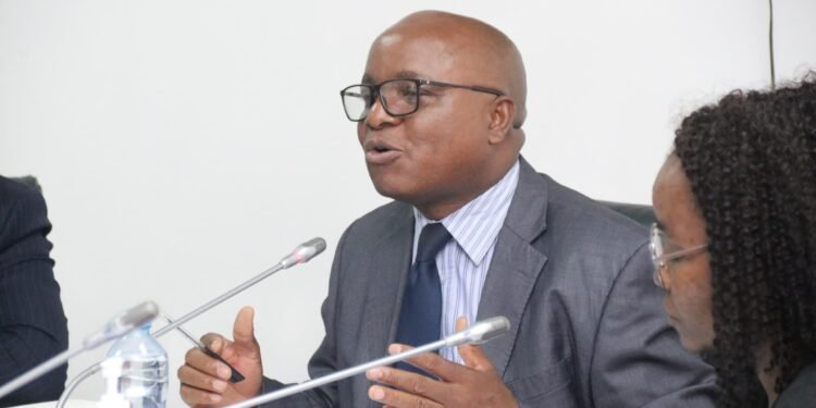 Govt warns of increased financial pressure